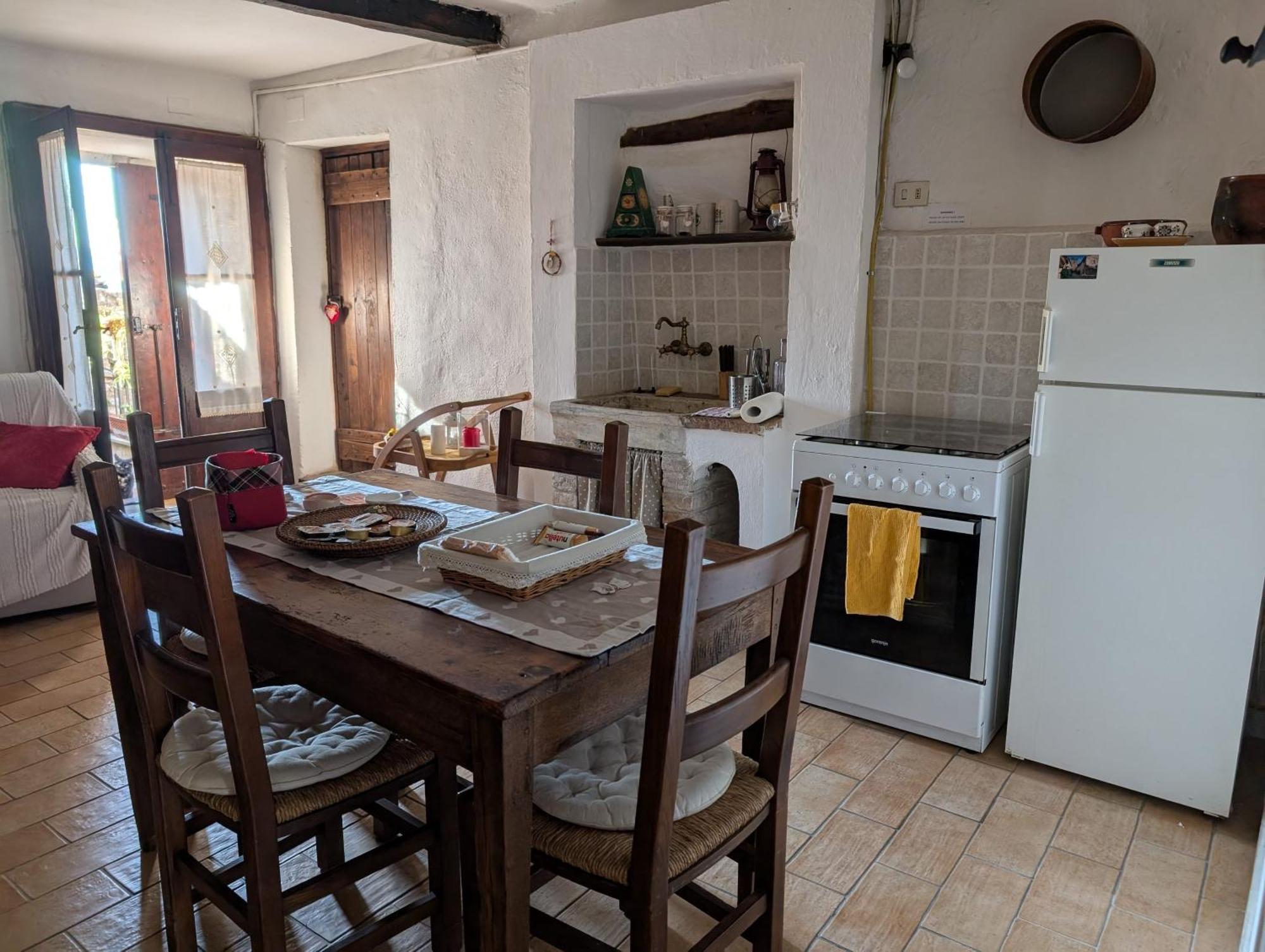 Cuore Del Castello Arrone Eksteriør bilde